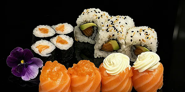 61. Sushi medio 