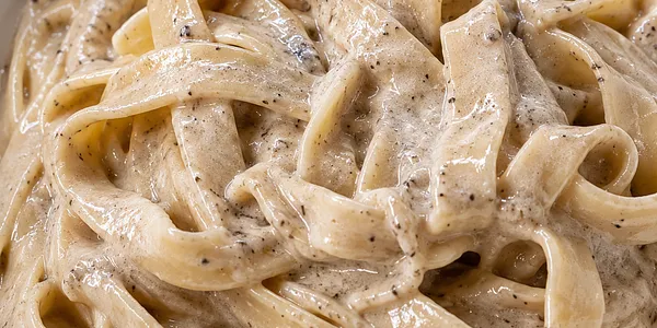 Fettuccine Profumate al Tartufo