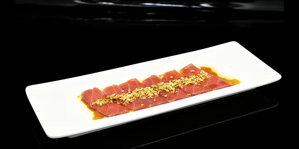 923. Carpaccio tonno (Piatto speciale)