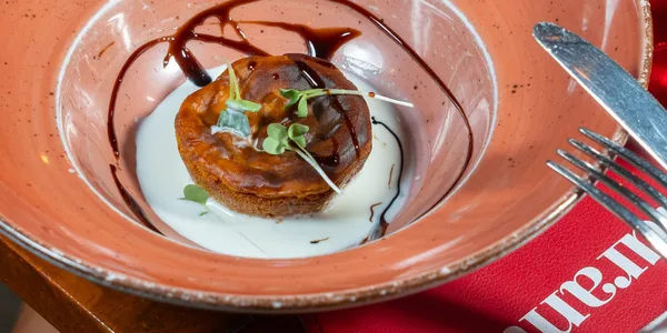 Tortino di Zucca d'elica e Fonduta di Gorgonzola e Balsamico