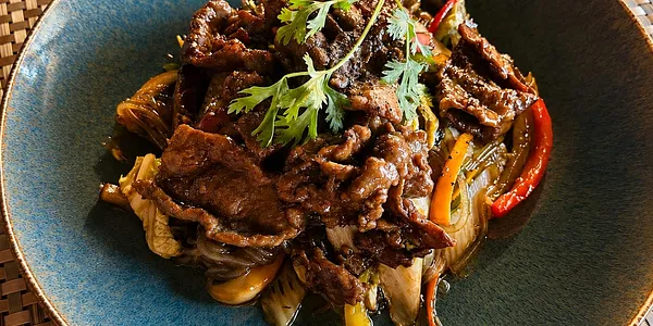 N5B STIR FRIED GLASS NOODLES with BEEF