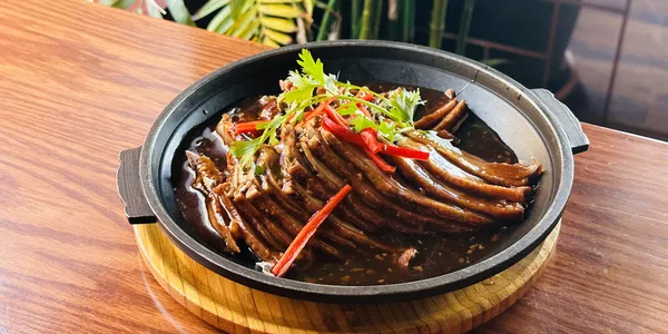 G8 ROASTED DUCK