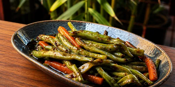 V4 STIR FRIED GREEN BEAN