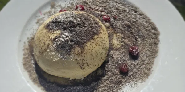 Parená buhta so slivkami a makom 170g 