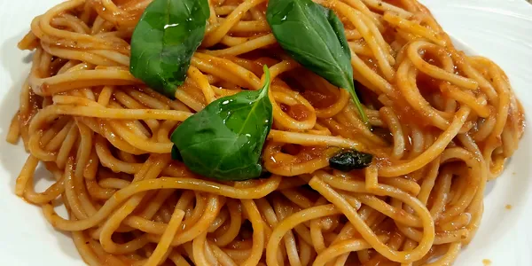 Spaghetti al pomodoro