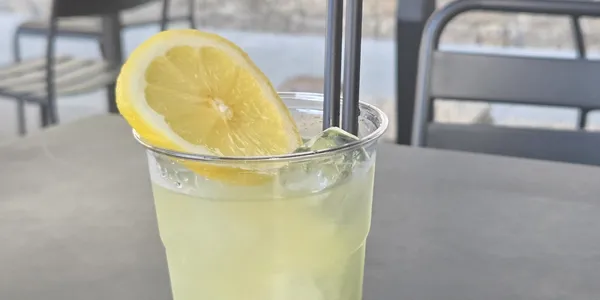 Limoncello Spritz