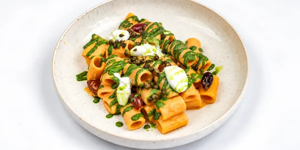 rigatoni s omáčkou zo sušených paradajok a mascarpone,
