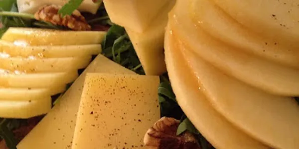 TAGLIERE DI FORMAGGI MIELE E NOCI X 2 PERSONE