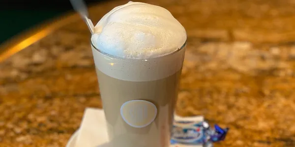 Latte macchiato