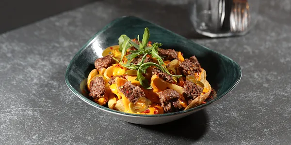 CHILI CHEESE BEEF FRIES 🌶️