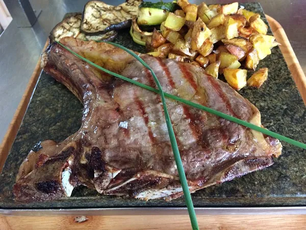 Costata di manzo  - min.700gr su pietra ollare *