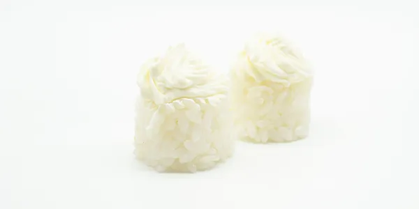 47. Gunkan white 