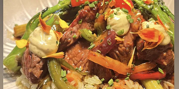 BOWL DE TERNERA // BEEF BOWL