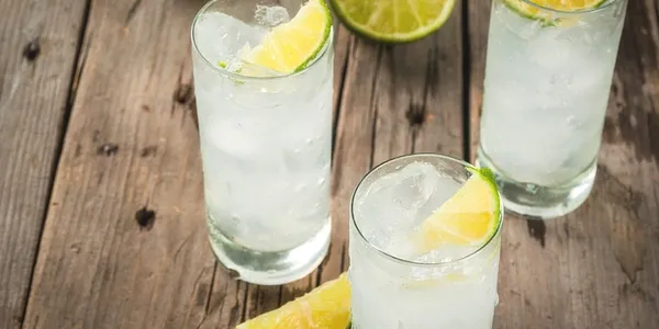 Vodka Lemon dello Chalet. And remember, no one has the right to touch you eccetera.