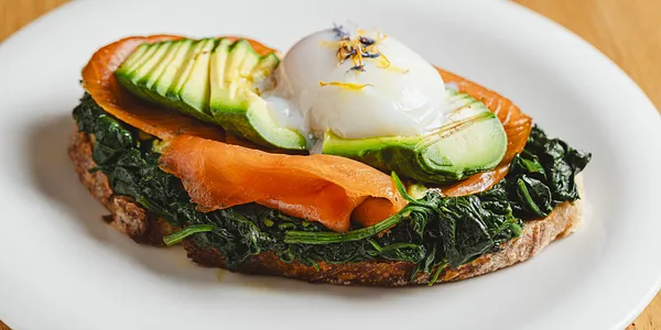 Avocado Toast con salmone